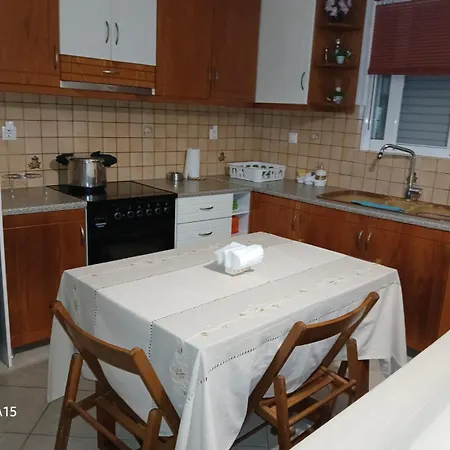 Antonia * Sarandë